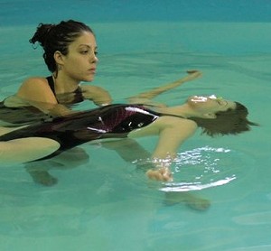 ספורטאי בטיפול מים